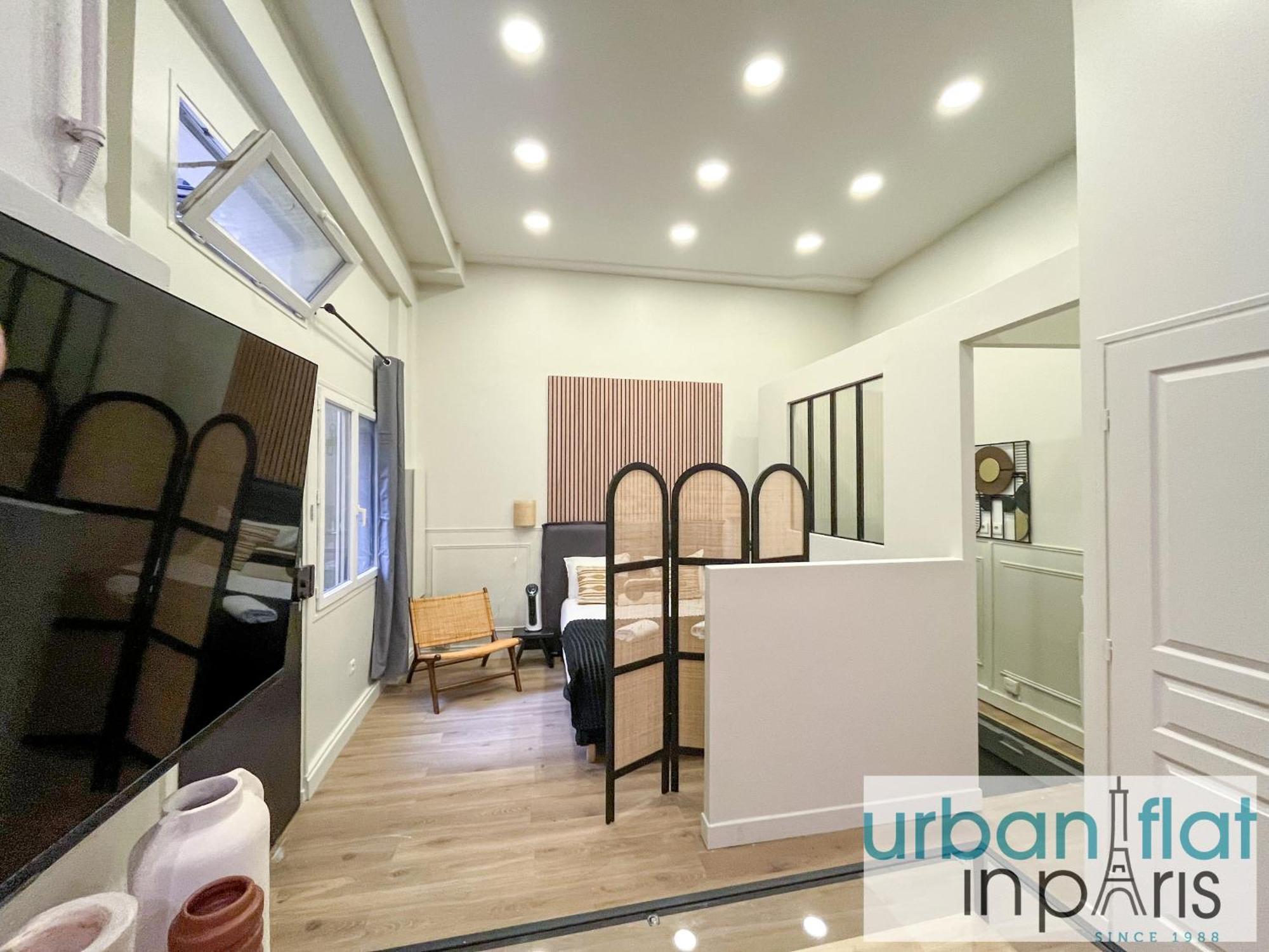 05 - Parisian Design Loft Apartment Paris